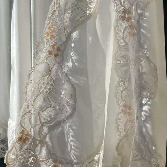Vintage cream slip dress nightgown  floral lace bust  women's lingerie - Picture 6 of 11